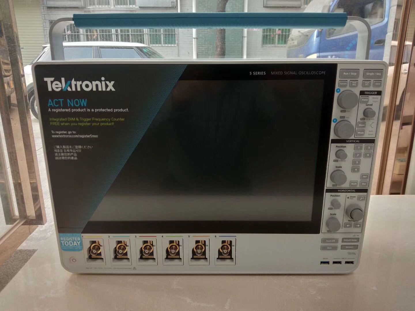 美國(guó)Tektronix測(cè)試儀器
